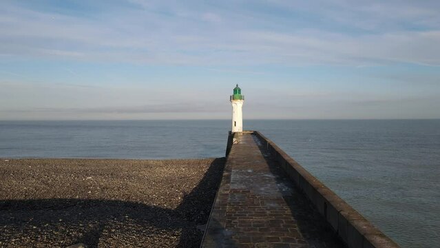 le matin au phare de Saint-Valery-en-Caux - Normandie