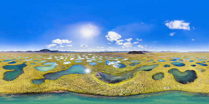 Lakeland, aerial panorama in central Iceland