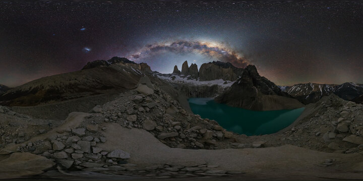 Starry night in Torres del Paine