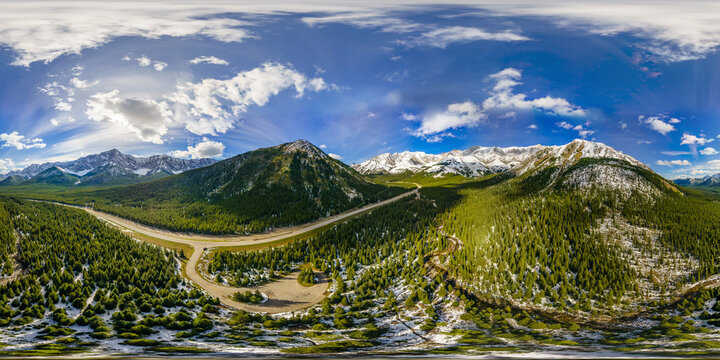 Mount Lipsett and Highway 40 in Kananaskis, Alberta