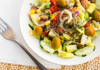 fresh vegetarian healthy vegetable salad
