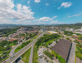 Vista a&eacute;rea panoramica de Blumenau em Santa Catarina