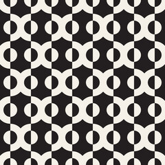 Vector seamless pattern. Repeating geometric elements. Stylish background design.