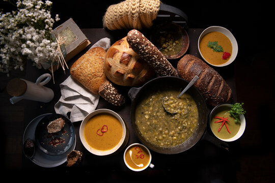 Soup and breads 