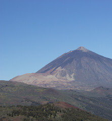 Fototapeta na wymiar panorama of vulcan in the island