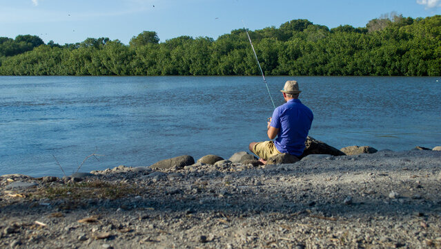 Fisherman Relax Costa Rica