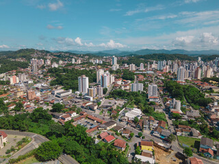 Fototapeta na wymiar Vista aérea panoramica da cidade de Blumenau em Santa Catarina