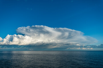 Obraz premium blue sky and clouds