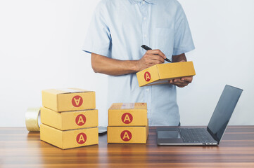 Businessman Small business open shop online delivery easy shopping trend , Box shop delivery, Online shopping - Paper cartons or parcel