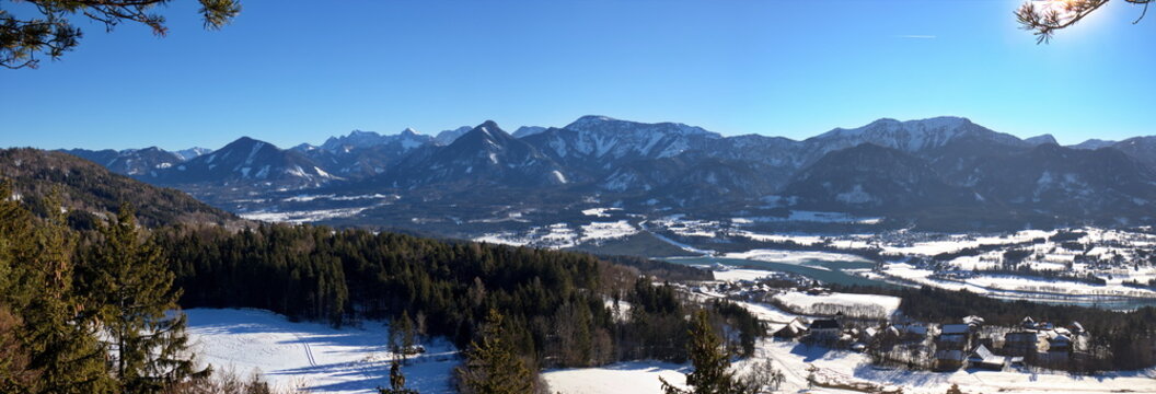 Rosental-Panorama von der Teufelskanzel / Kärnten / Österreich


