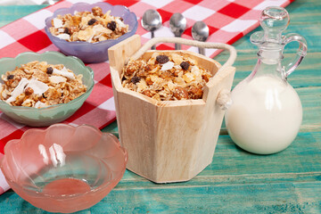 Healthy Food - Food For Breakfast; Tasty And Nutritious Organic Granola