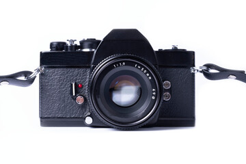 SLR. Spiegelreflexkamera. vintage camera. Alter Fotoapparat auf weiß