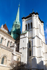 Fototapeta na wymiar St. Pierre Cathedral