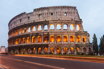 Fototapeta na wymiar Colosseum in Rome (Anfiteatro Flavio)