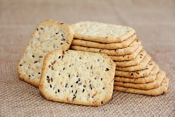 diet crackers with cumin and quinoa seeds