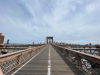 empty Brooklyn bridge