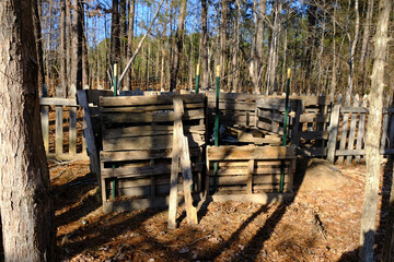 Home-made garden composting bins