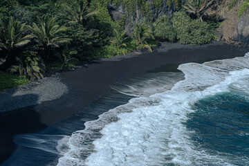 Black sand beach on Maui, Road to hana, Hawai 2022