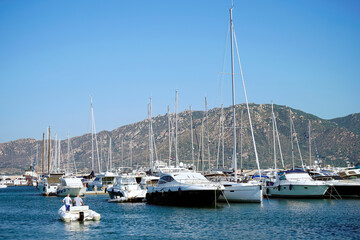 Fototapeta na wymiar veduta del porto in Sardegna