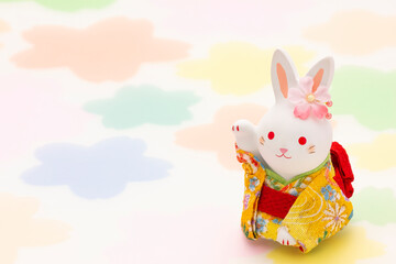 正月素材 手招きをするウサギ