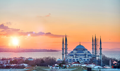 grand mosque at sunset in istanbul