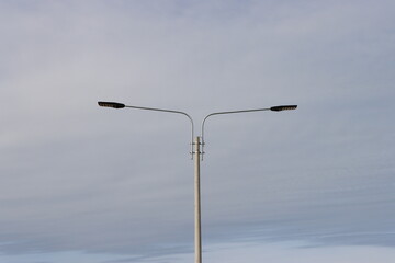 Poste de alumbrado público 