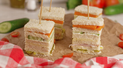 sandwiches with cheese and crab