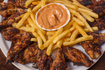 buffalo wings and sauce