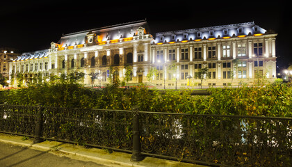 Fototapeta na wymiar Palace of Justice in Romanian capital Bucharest.