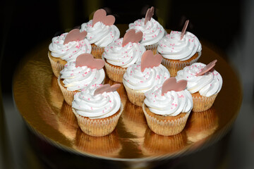Cakes with heart in basket, whipped cream cakes, ice cream cakes, treats in basket, sweet pleasure, love snack, sweets