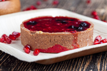 fruit and berry cake tartlet with cream
