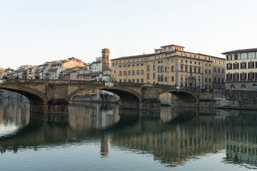 Fototapeta na wymiar Santa Trinita bridge in Florenze, Italy.