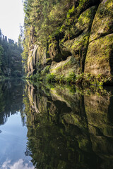 Edmundsklamm, Bootsfahrt auf der Kamnitz, B&ouml;mische Schweiz