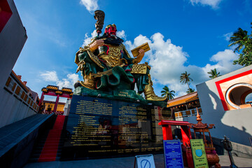 Guan Yu Shrine-Koh Samui: December 11, 2021, Atmosphere in the tourist area near Lamai Beach Road, tourists come to take pictures during the holidays, in the area of Koh Samui, Surat Thani of Thailand
