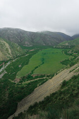 Valle verde en camino a  a Salta - Argentina. 