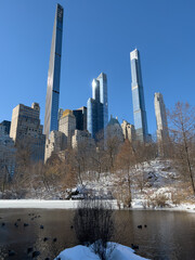 Fototapeta premium Central Park in New York City in winter snow