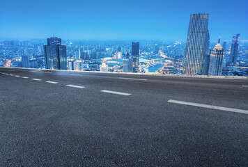 Fototapeta premium Freeway skyline and financial district modern buildings
