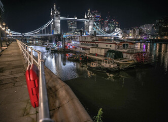city bridge at night