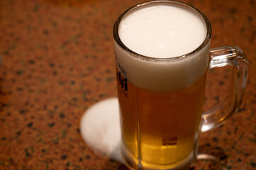 こぼれたビール