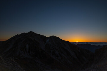 Obraz premium sunset over the mountains