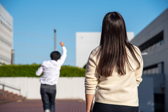 夫婦撮影　呆れる嫁と張り切る夫