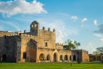 Fototapeta premium Increíble foto de un ex convento de la época prehispánica 