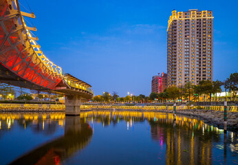 night view of kaohsiung by love river