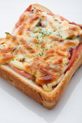 　美味しいチーズトースト