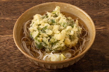 春菊　かき揚げ蕎麦