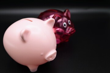 豚の貯金箱のクローズアップ