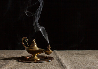 aladdin's magic lamp smokes