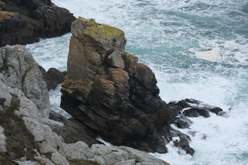 Obraz premium Visual variety observed on the French coast, Bretagne, Finistere. (West); focusing on rocky formations this time. A wide variety of eroded rock formations, zoomed textures, creeks, cavities, shores...