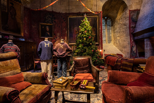 Gryffindor Common Room at Christmas, at the Making of Harry Potter Studio Tour