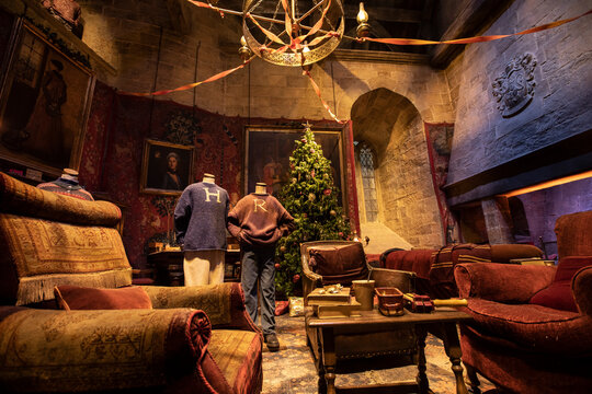 Gryffindor Common Room at Christmas, at the Making of Harry Potter Studio Tour